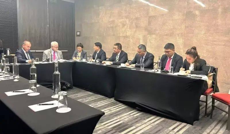 中国铜业许波会见智利国家铜业、奥鲁比斯、英美资源负责人