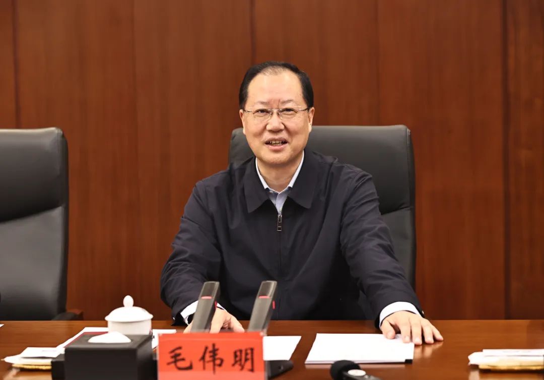 中国五矿与湖南省人民政府举行工作会谈 翁祖亮毛伟明出席