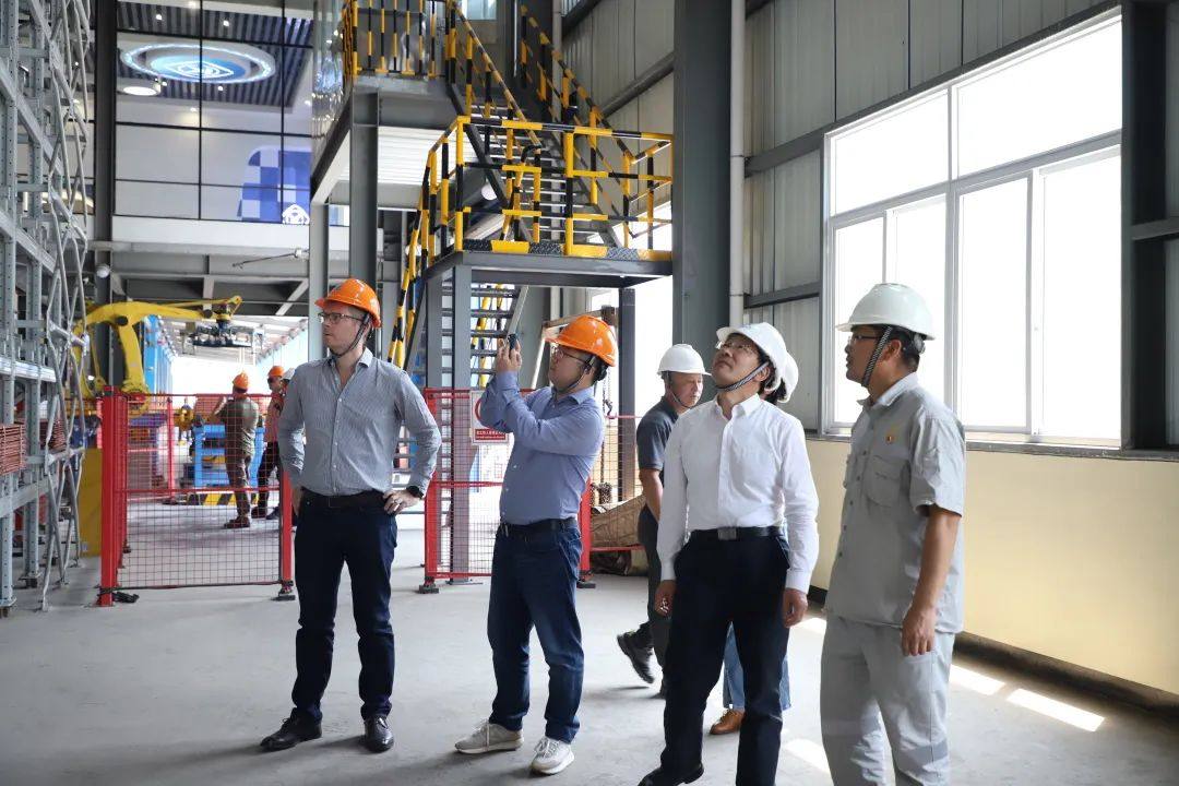 澳大利亚蓝石矿业塔斯马尼亚合资公司客人到云锡铜业分公司参观