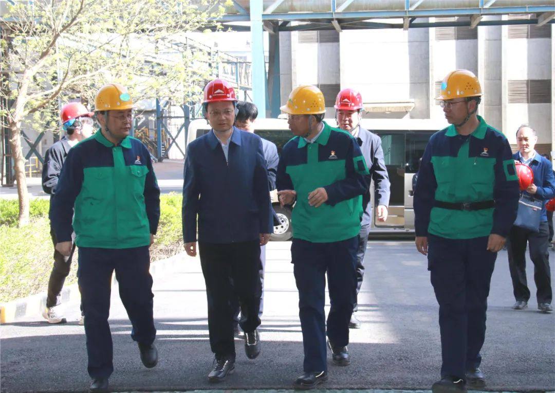 王鈞到金川集團鎳冶煉廠調研檢查安全生產等工作