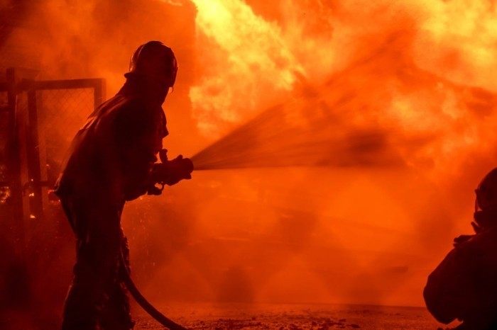 米尔镇的Novelis铝厂发生火灾