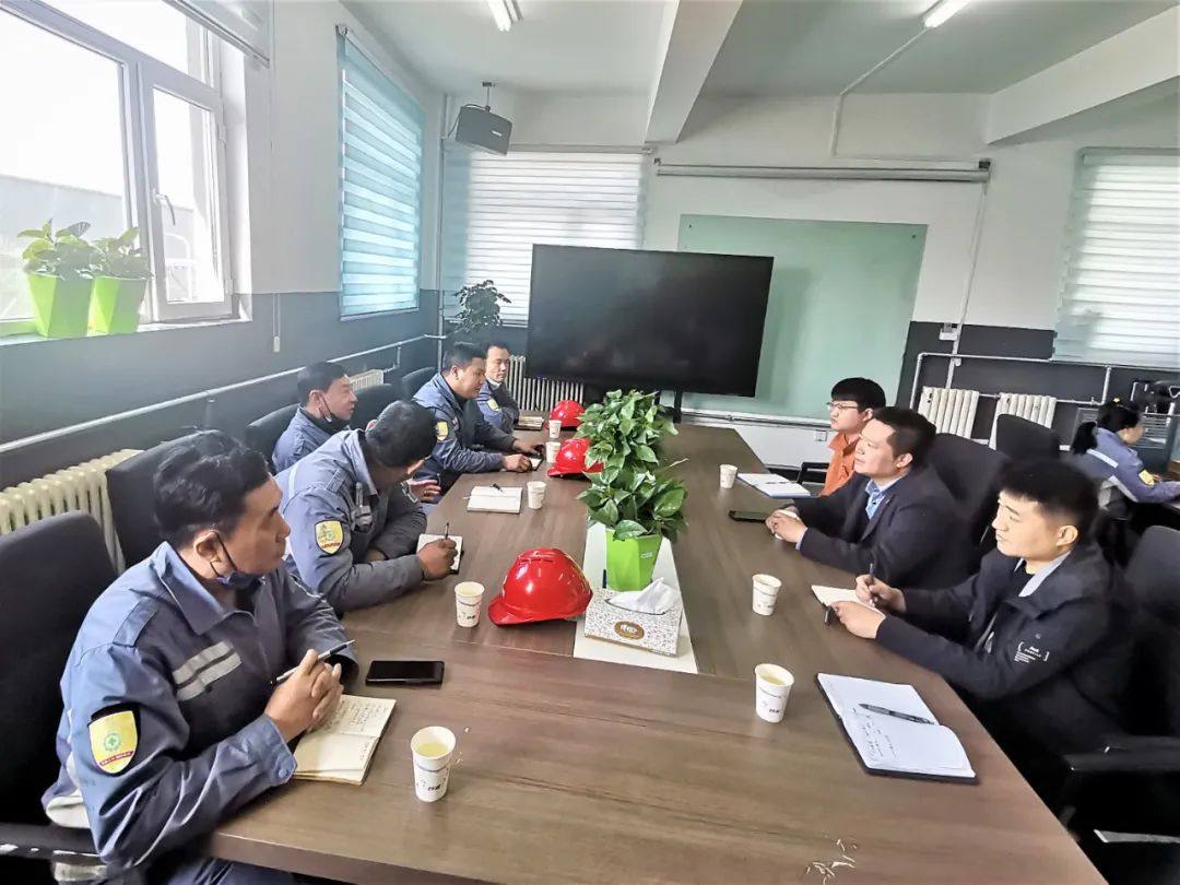 铝用炭素分会副秘书长曾祥科、李志刚等调研新疆铝用炭素企业生产经营情况