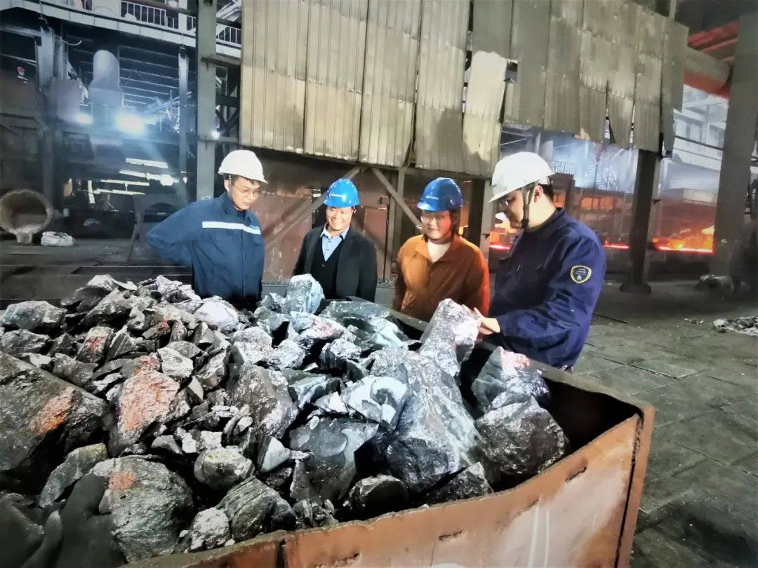 铝用炭素分会副秘书长曾祥科、李志刚等调研新疆铝用炭素企业生产经营情况