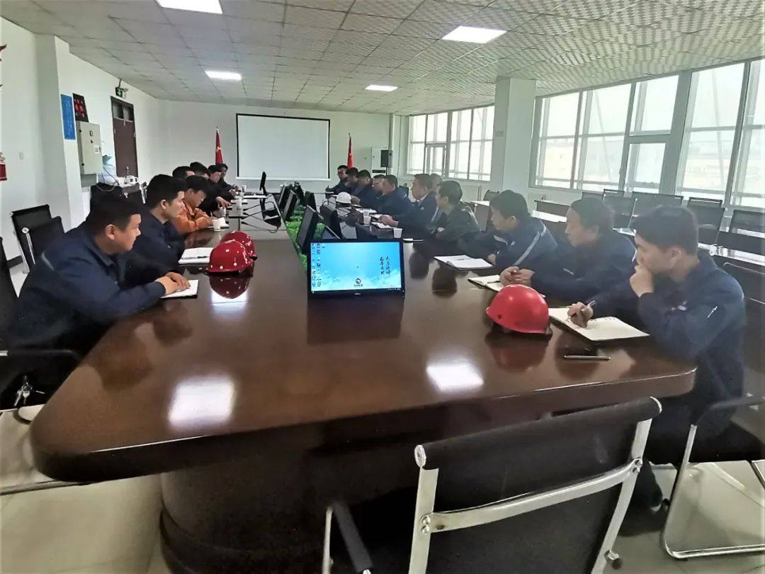 铝用炭素分会副秘书长曾祥科、李志刚等调研新疆铝用炭素企业生产经营情况