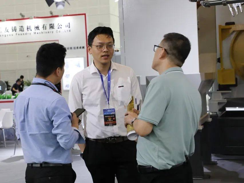 万丰科技推出智能化低压铸造生产线