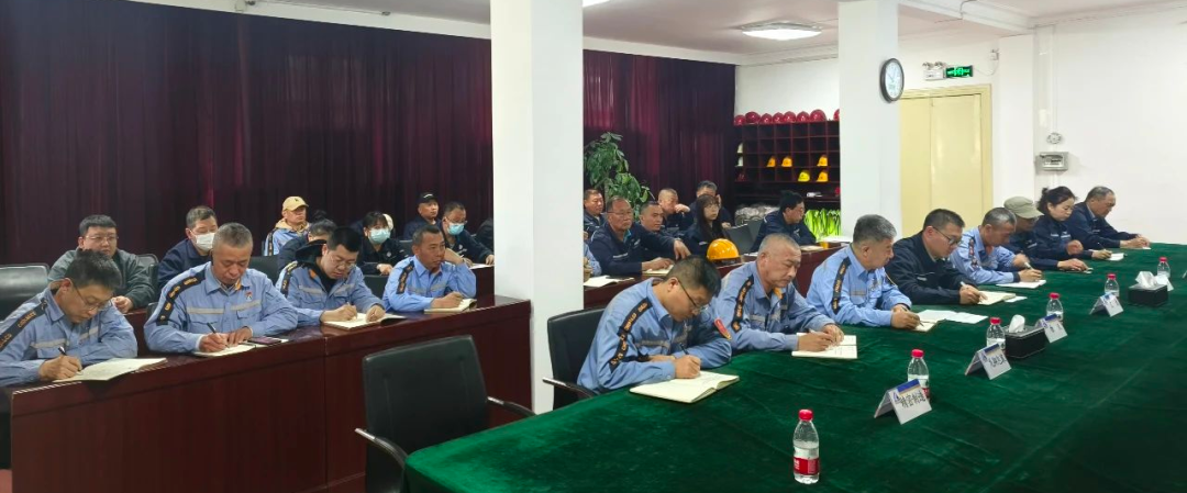 中铝东轻召开生产领域承包商警示教育会