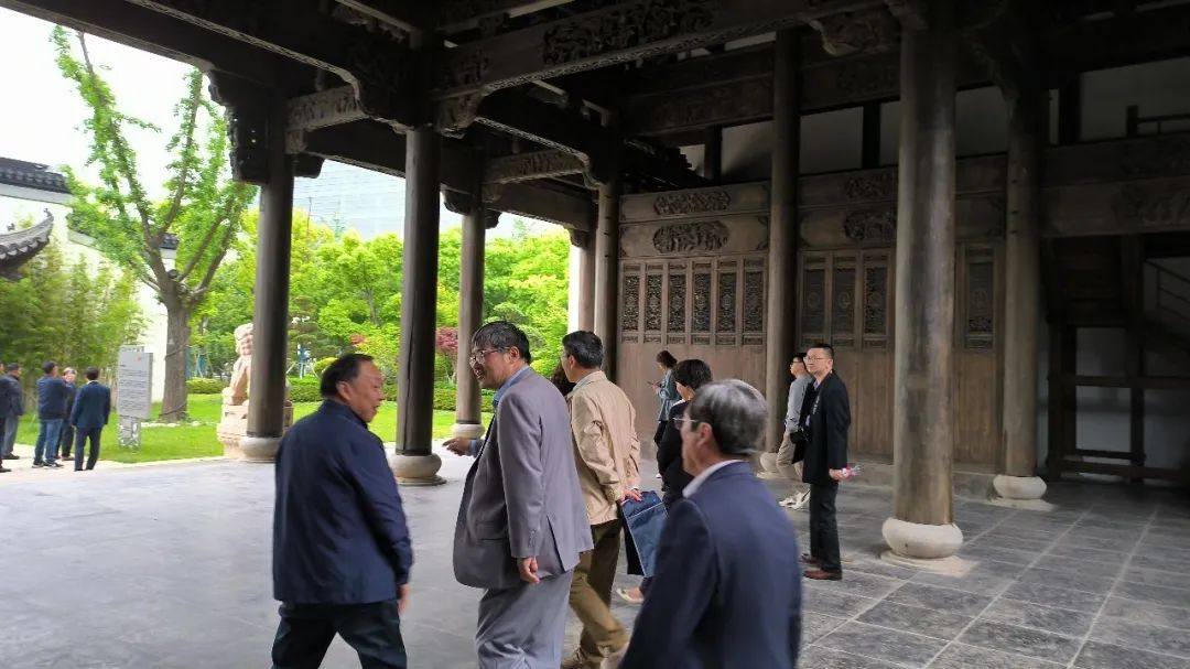 江苏省企业信用管理协会领导一行莅临中亿丰罗普斯金考察调研
