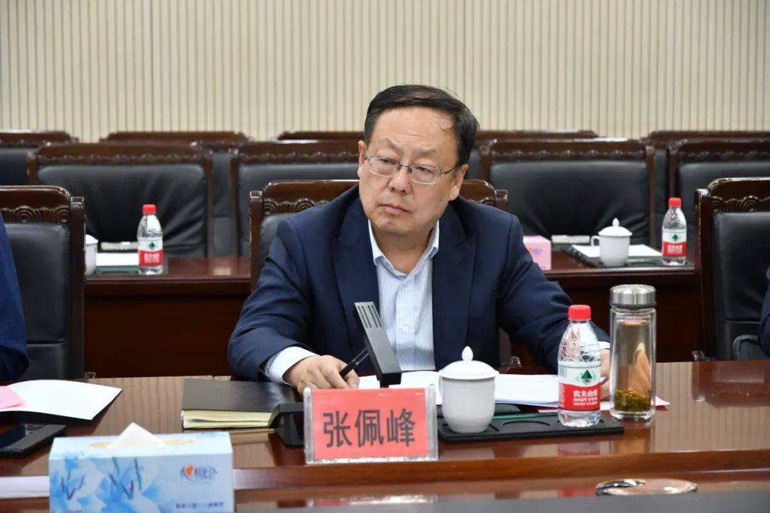 白银集团与甘肃工程咨询集团签订合作框架协议