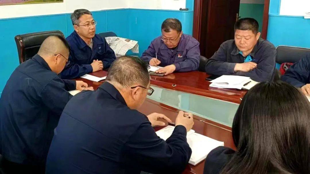 宏躍集團設備與工程管理部召開施工安全管理工作會議