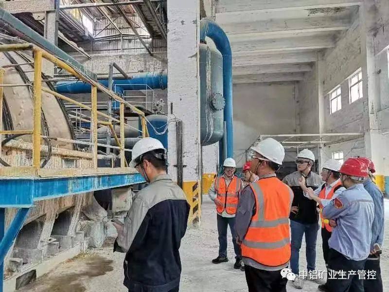 中铝矿业生产管控中心与纳尔克公司专家组针对平盘、种分指标优化联手攻关