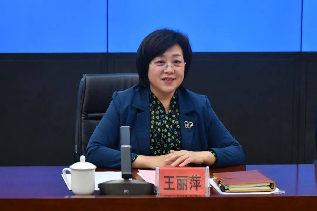 省属国有企业收入分配专项检查调研组走进白银集团