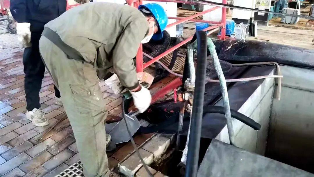 宏跃集团电解锌厂电解作业区点滴入手降本增效