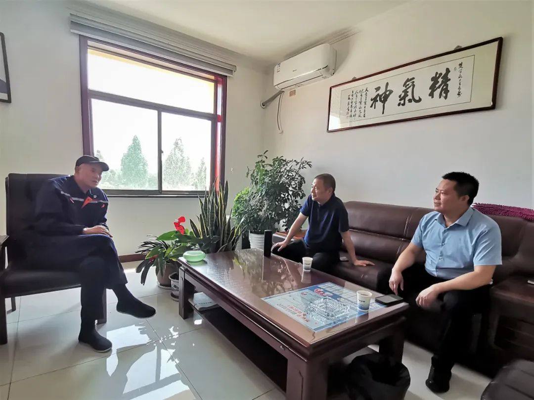 铝用炭素分会陈维胜秘书长一行调研山西铝用炭素企业生产经营情况