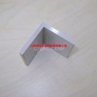 高精度表面處理鋁合金<em class='color-orange'>角</em><em class='color-orange'>鋁</em>