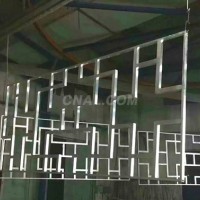復古木紋型材鋁窗花廠家價格