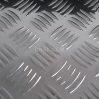 0.7mm<em class='color-orange'>鋁</em><em class='color-orange'>單板</em>多少錢一噸