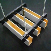 港式茶餐厅<em class='color-orange'>铝</em><em class='color-orange'>方</em><em class='color-orange'>通</em><em class='color-orange'>吊顶</em>