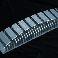 高難度散熱<em class='color-orange'>鋁型材</em><em class='color-orange'>生產</em>廠家價格