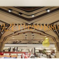 外牆專用裝飾鋁條<em class='color-orange'>木紋</em><em class='color-orange'>鋁</em><em class='color-orange'>方</em><em class='color-orange'>管</em>