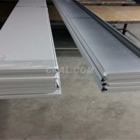 德普龙<em class='color-orange'>厂家</em>S型<em class='color-orange'>铝条</em>扣 长条<em class='color-orange'>铝条</em>扣