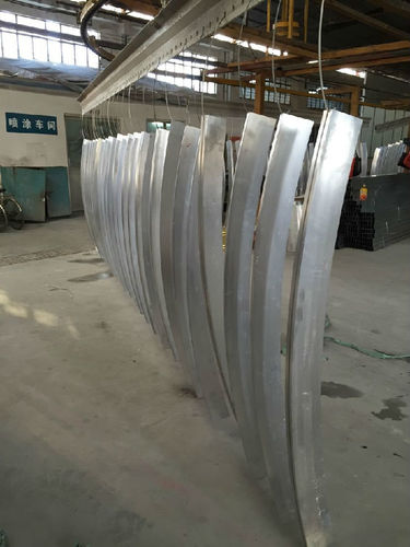 弧形鋁方通廠家