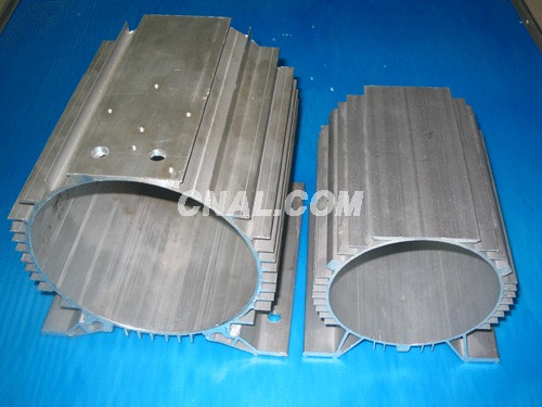 供應東華鋁方管型材