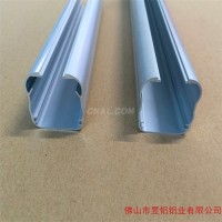 生产供应 <em class='color-orange'>铝合金</em><em class='color-orange'>型材</em>挤压