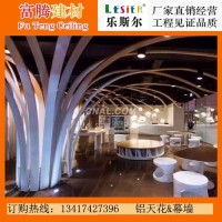 牆面造型弧形<em class='color-orange'>鋁</em><em class='color-orange'>方</em><em class='color-orange'>通</em>廠家 <em class='color-orange'>價格</em>優惠