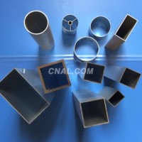 本公司供应各种规格<em class='color-orange'>方</em><em class='color-orange'>管</em>和圆管