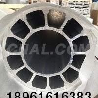 大截面<em class='color-orange'>工業</em><em class='color-orange'>鋁型材</em><em class='color-orange'>廠家</em>