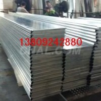 便宜的鋁條<em class='color-orange'>扣</em><em class='color-orange'>板</em>天花