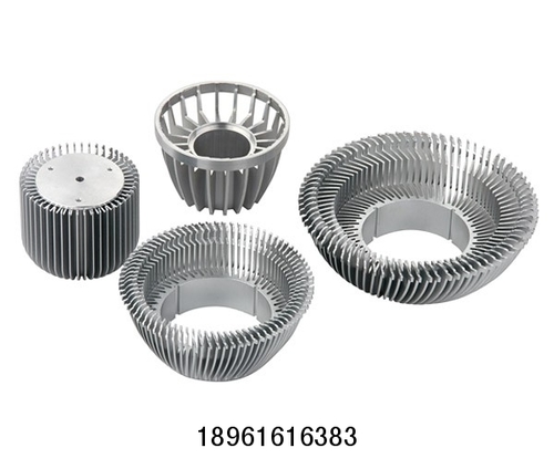 供應工業鋁型材/6063散熱器型材