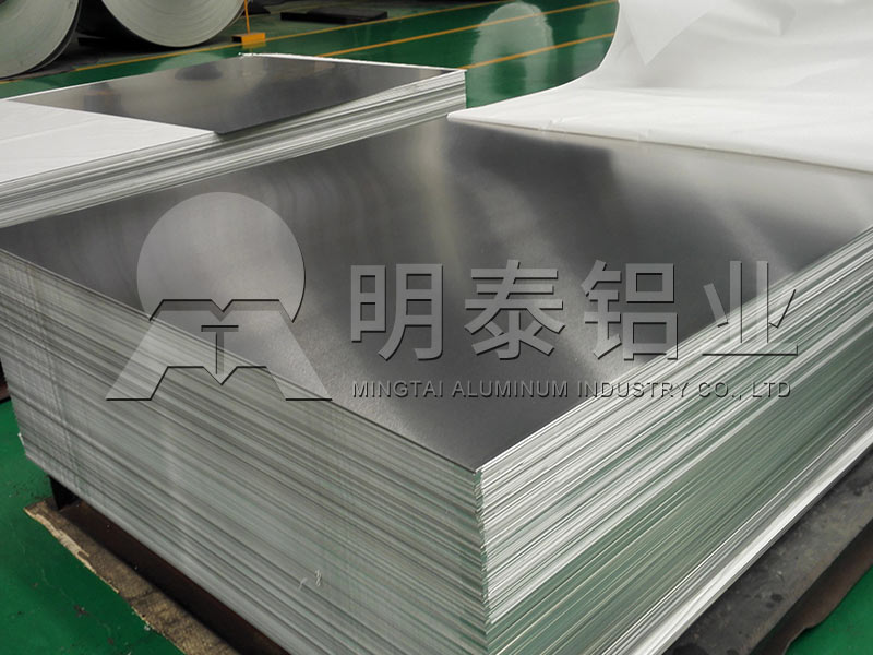 鋁板廠家_鋁母線排用1070鋁板材多少錢1噸?