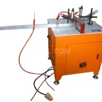 上下<em class='color-orange'>切割</em>式<em class='color-orange'>鋁材</em><em class='color-orange'>切割機</em>