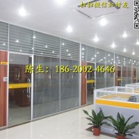 <em class='color-orange'>珠海</em><em class='color-orange'>双</em><em class='color-orange'>玻</em><em class='color-orange'>百叶</em><em class='color-orange'>隔断</em>