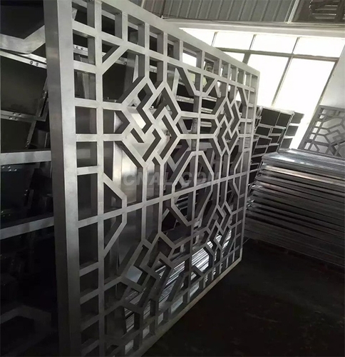 厂家专业生产木纹铝窗花
