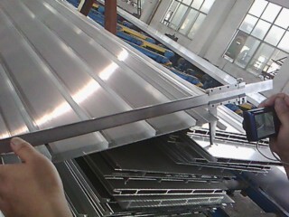 东华铝业生产太阳能铝型材