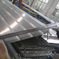 东华铝业生产太阳能铝型材