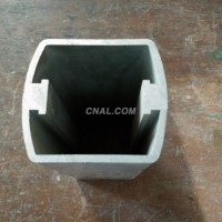 本公司供应各种规格<em class='color-orange'>方</em><em class='color-orange'>管</em>和圆管