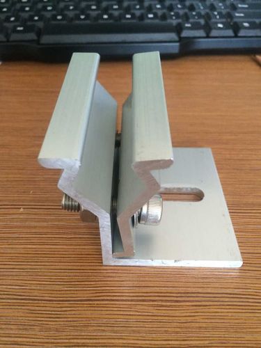 江蘇江陰生產加工導軌連接件鋁型材