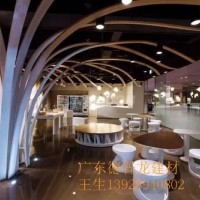 餐廳<em class='color-orange'>木紋</em><em class='color-orange'>鋁</em><em class='color-orange'>方</em><em class='color-orange'>通</em>吊頂