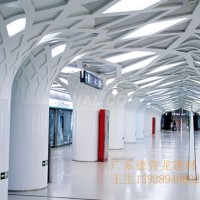 地铁铝方通<em class='color-orange'>吊顶</em>