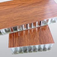 仿木紋<em class='color-orange'>蜂窩</em><em class='color-orange'>板</em>廠家