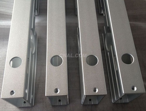 鋁合金型材 鋁型材（博世水平尺）