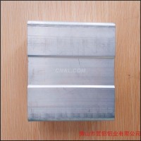 生产供应 <em class='color-orange'>铝合金</em><em class='color-orange'>型材</em>挤压