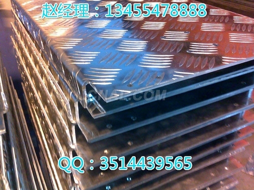 1.0压花铝卷报价多少钱