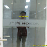 深圳办公室<em class='color-orange'>成品</em><em class='color-orange'>隔断</em>