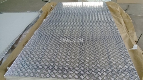 花纹铝板规格 花纹铝板防滑效果