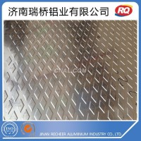 大菱形 外墙装饰<em class='color-orange'>用</em><em class='color-orange'>拉伸</em><em class='color-orange'>铝板</em>