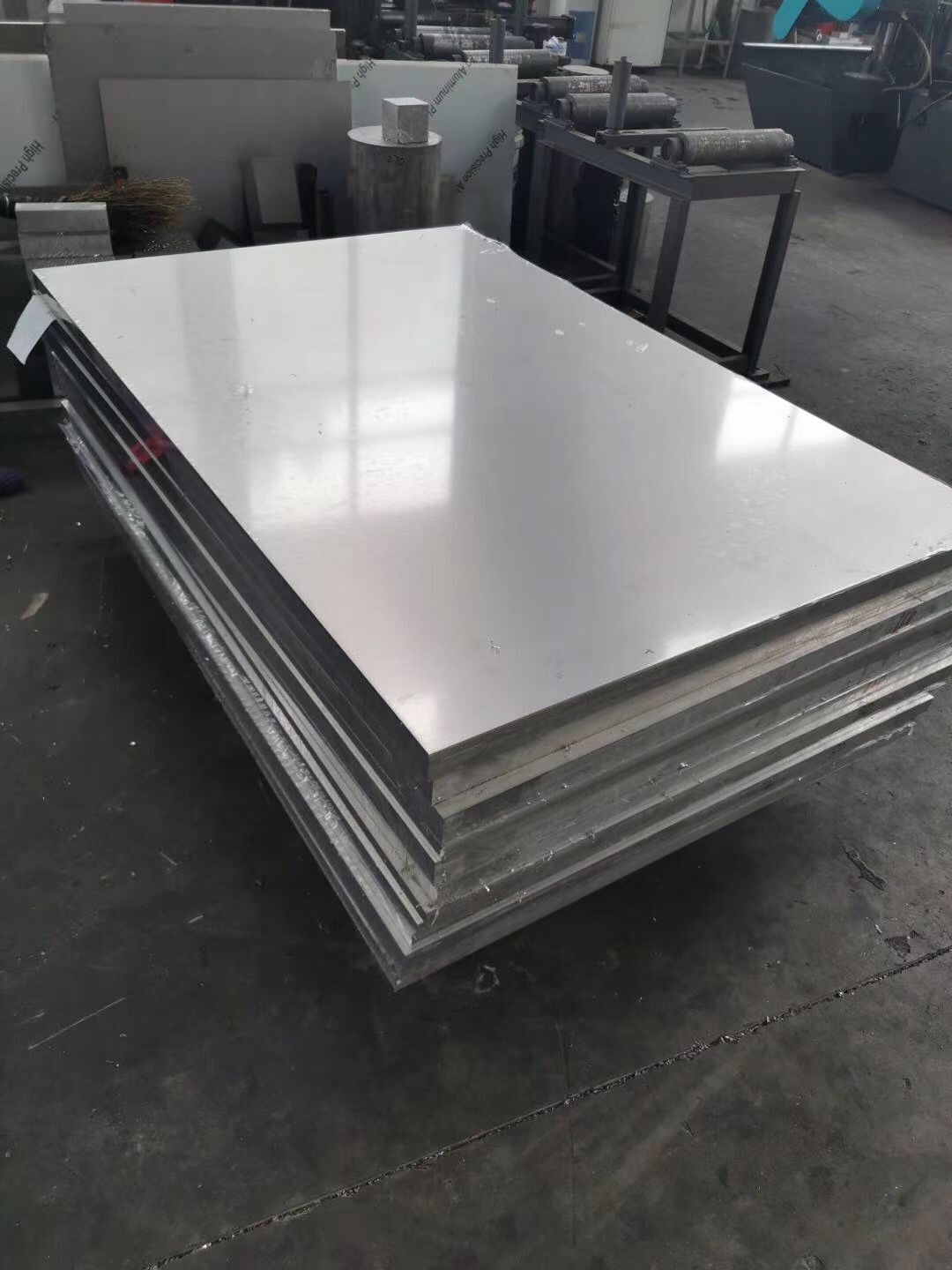  常規5052鋁板每噸的加工費大